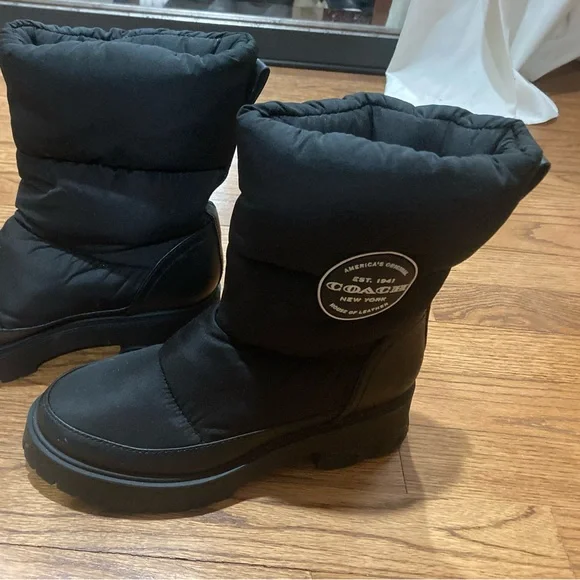 Coach Rya Boot - Picture 2 of 9